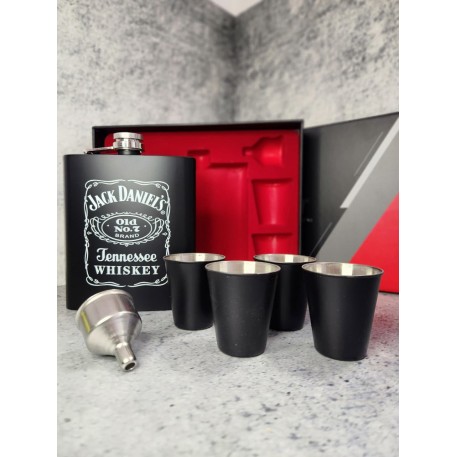 Набор подарочный TZ-1/2022 " Jack Daniels Black": фляжка 500мл+4 рюмки+воронка